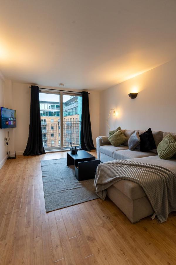 Jpg Theatre Suite - High Floor Mcr Luxe Apartment W Balcony Canal Views Манчестер Экстерьер фото